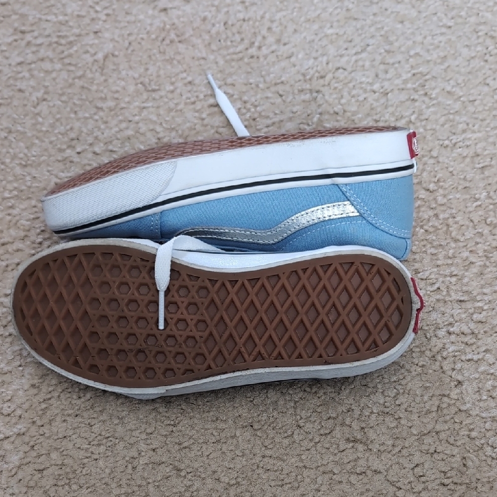 Vans Blue and White Sneakers Classic Skate Style - Picture 4 of 5